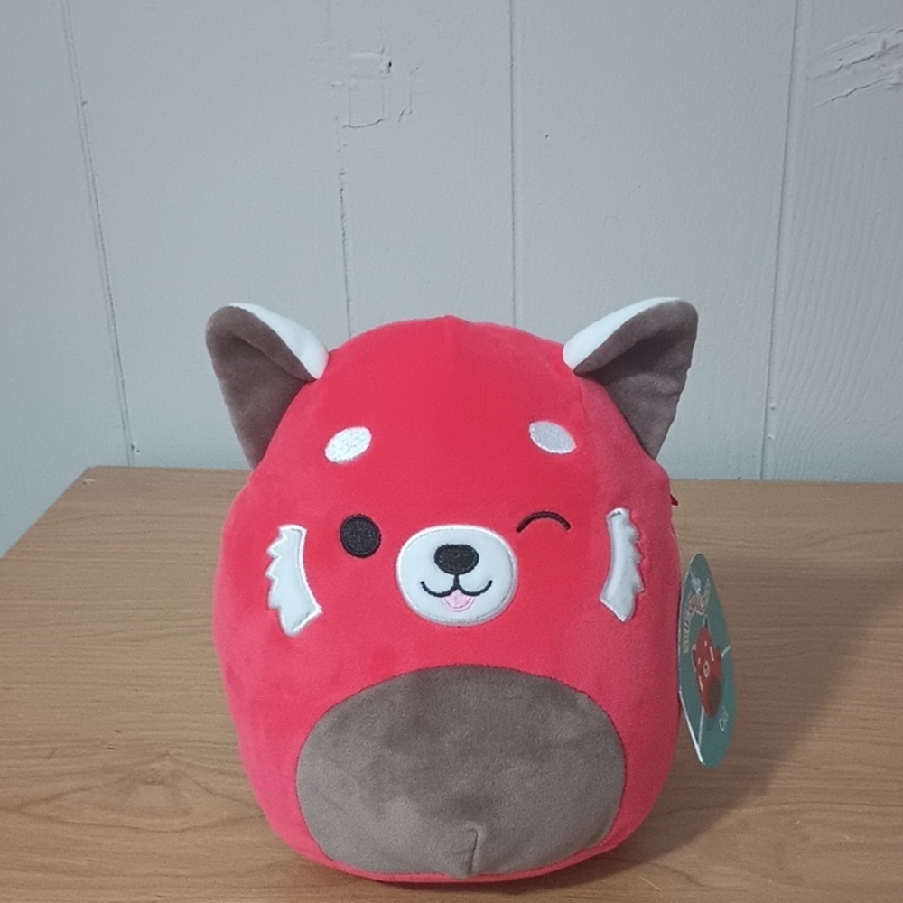 Cici The Red Panda Squishmallow